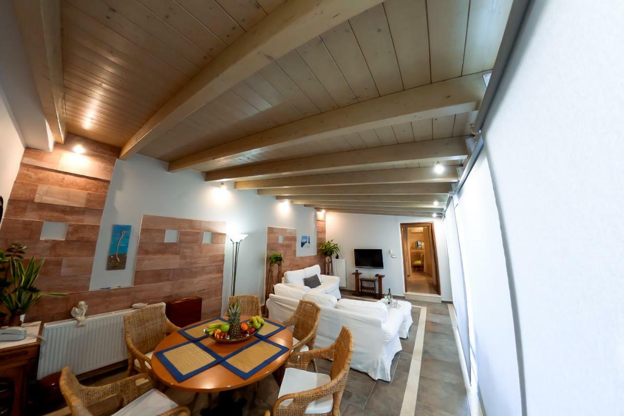 Вилла Patras Luxury Seaside House Экстерьер фото