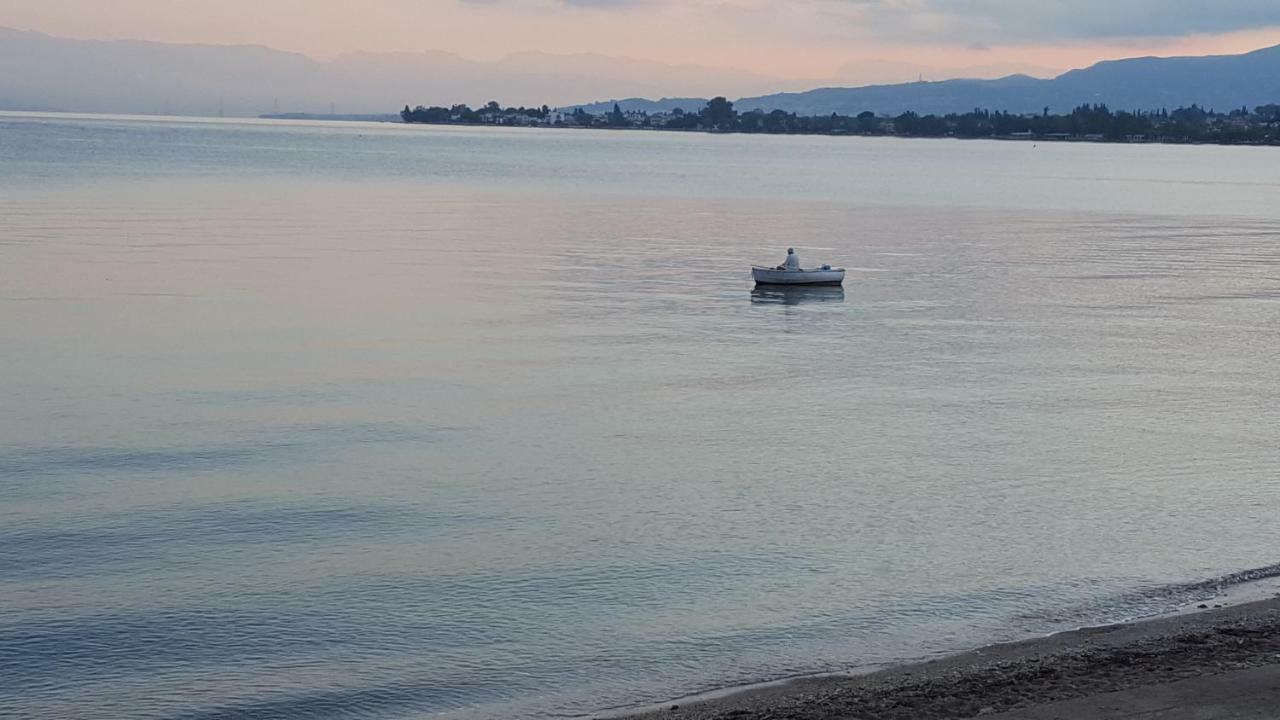 Вилла Patras Luxury Seaside House Экстерьер фото