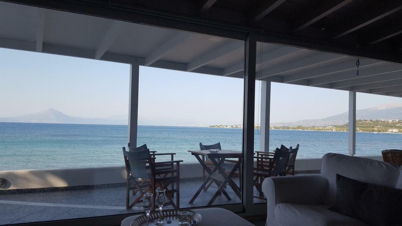 Вилла Patras Luxury Seaside House Экстерьер фото